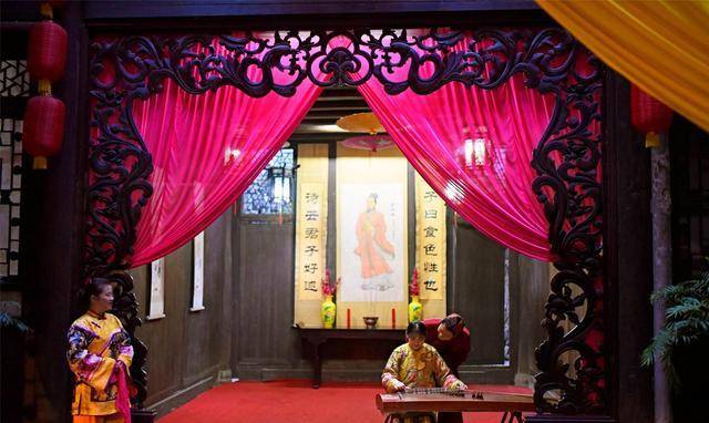 古代去一次青楼要花多少钱？相当于多少人民币？看完解惑了