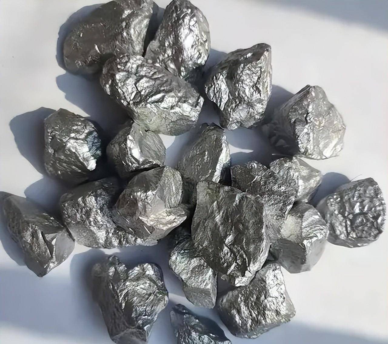 原创古代的一两白银，换算成人民币大概是多少钱？碎银又是何物？