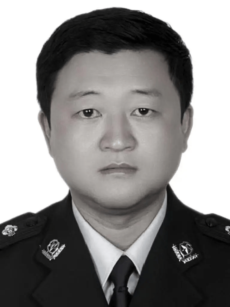 张炼经抢救无效，不幸去世！年仅52岁